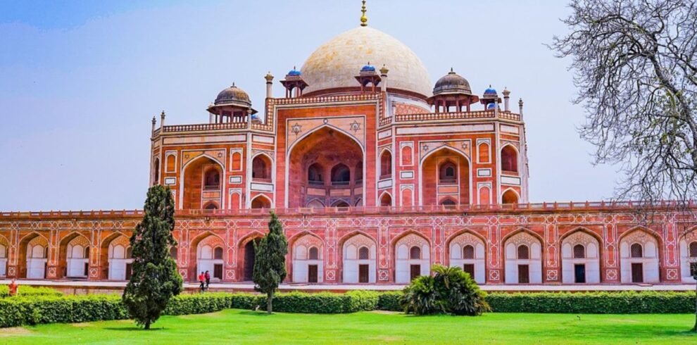 Delhi private day tour