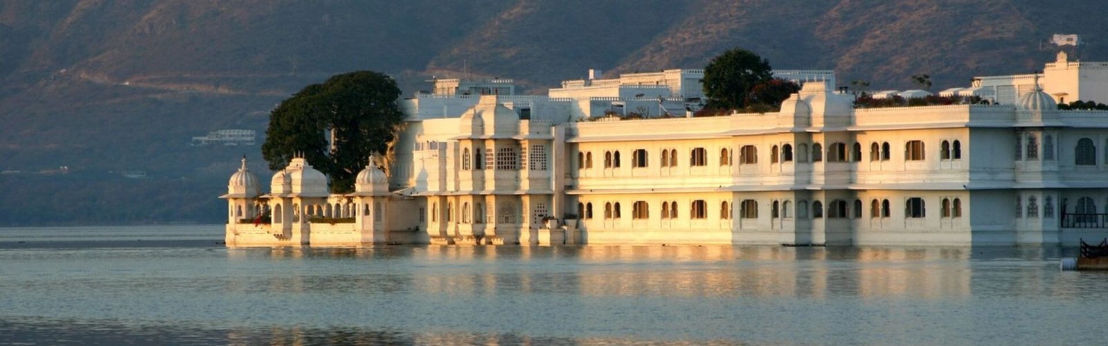 Golden Triangle Tour with Udaipur