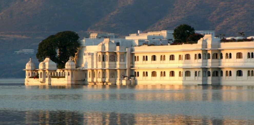 Golden Triangle Tour with Udaipur