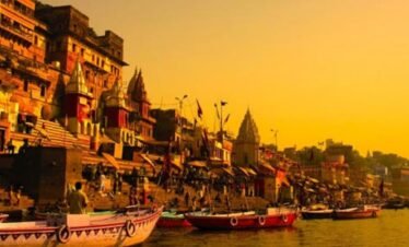 Golden Triangle Tour with Varanasi